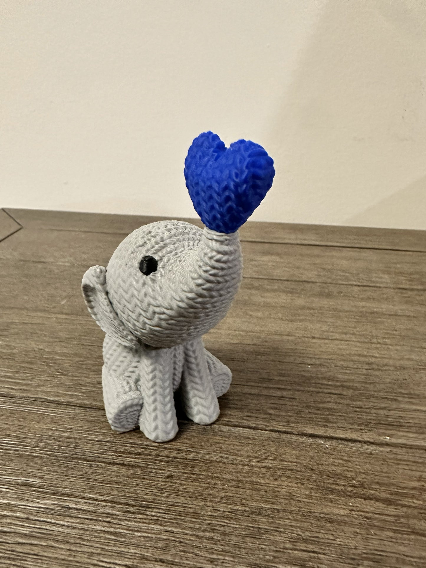 Knitted Elephant Friend š