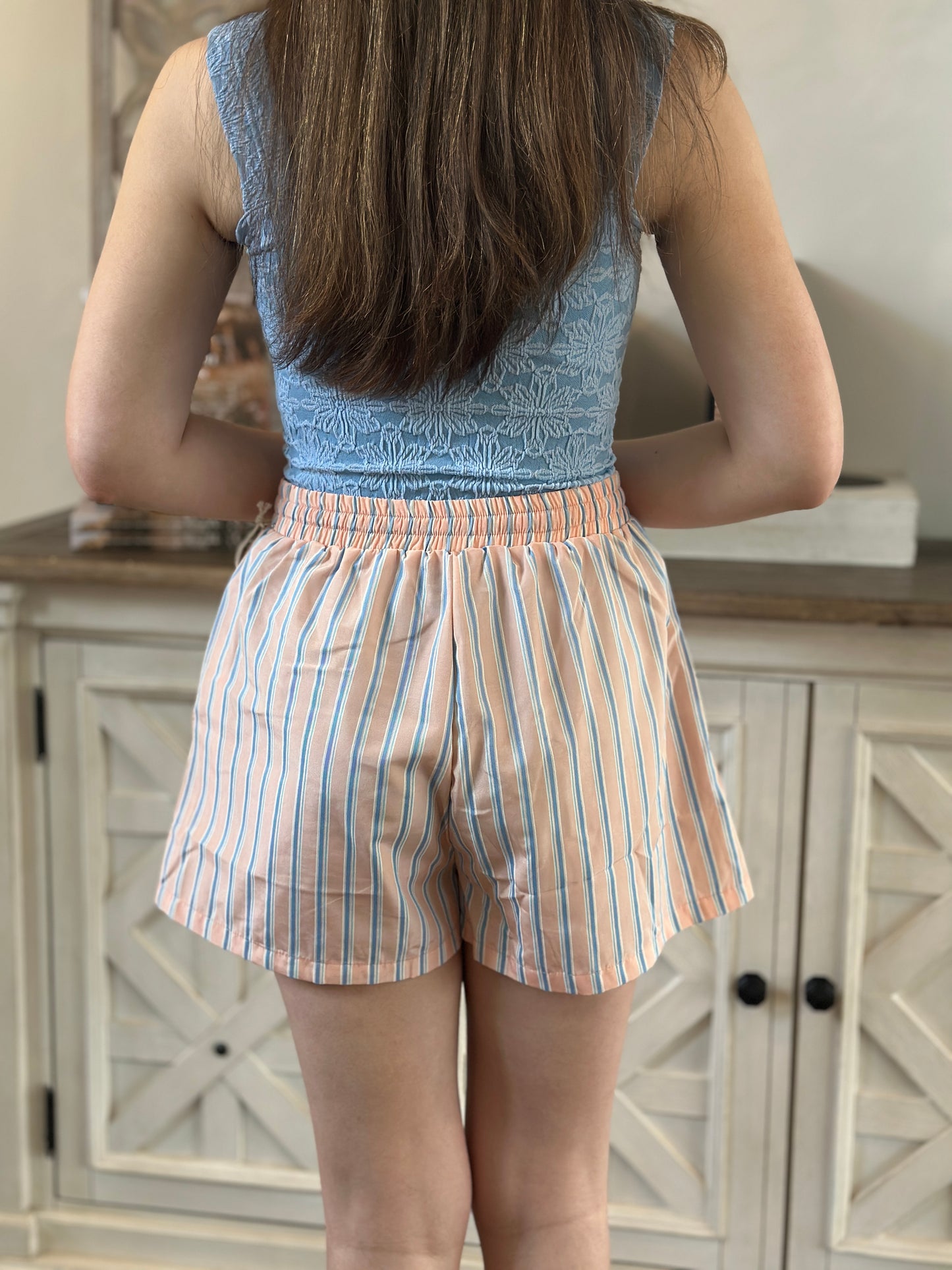 Peachy Stripe Shorts 🍑💙