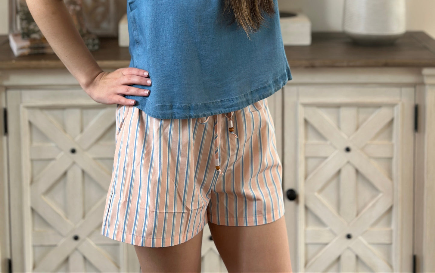 Peachy Stripe Shorts 🍑💙