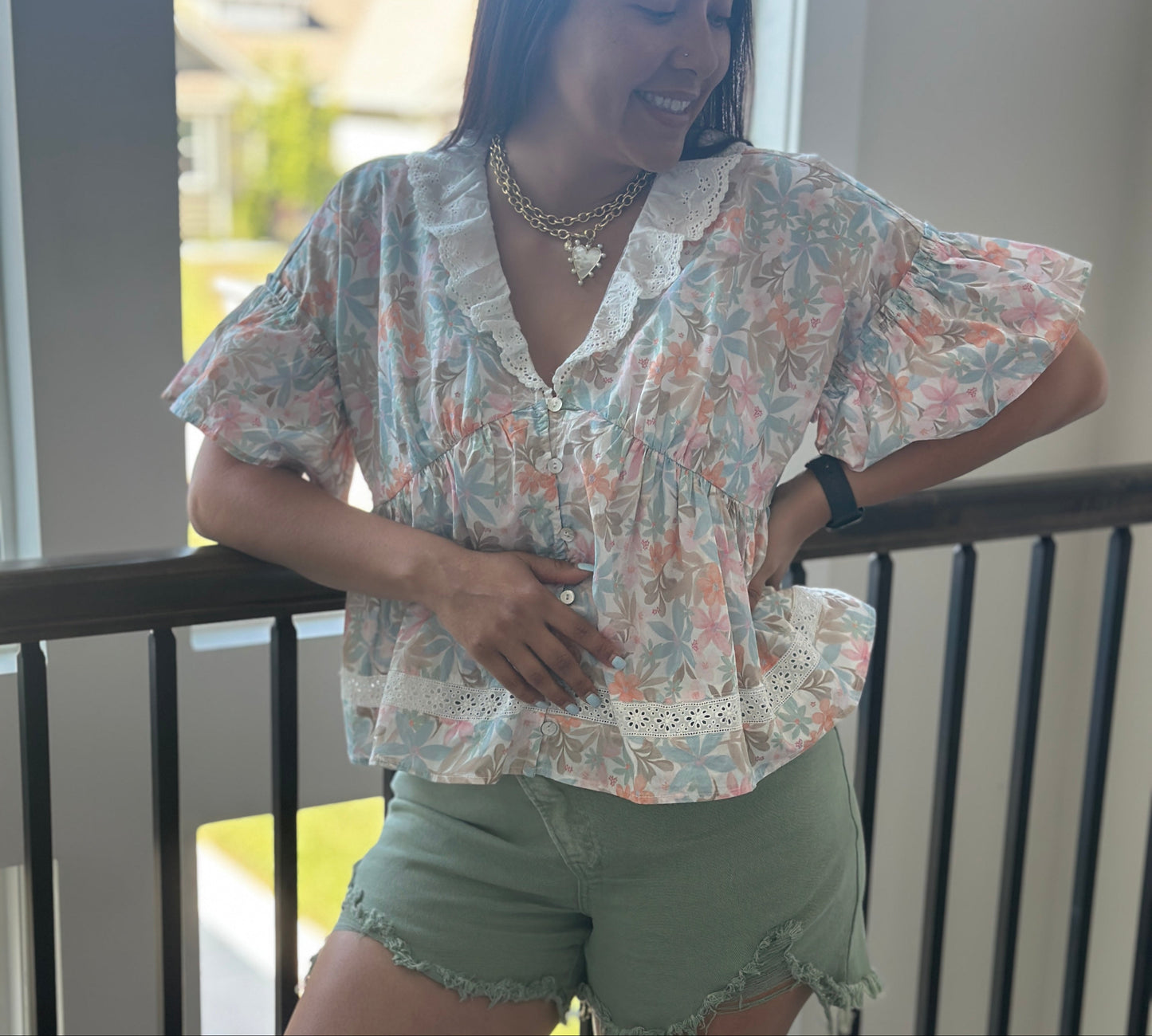 Sweet Bloom Blouse 🌸🤍