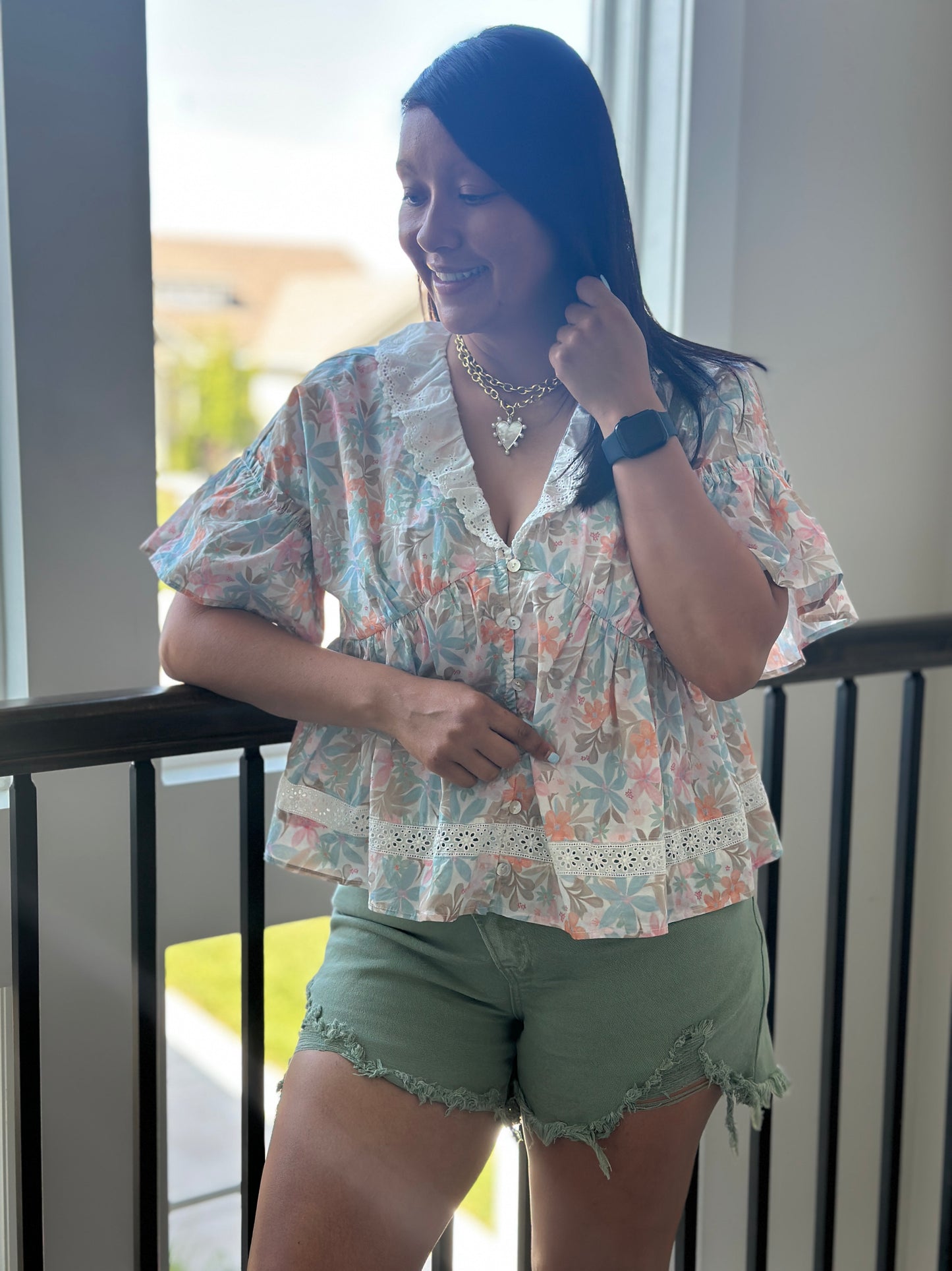Sweet Bloom Blouse 🌸🤍