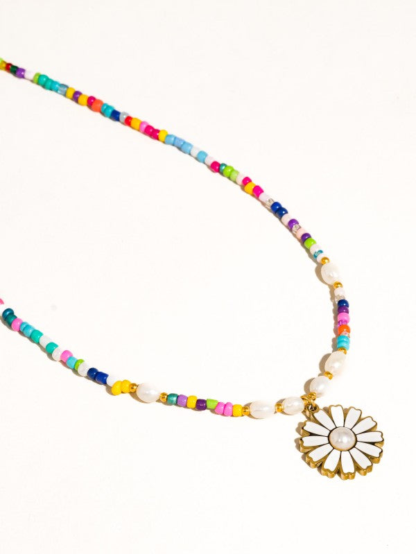Daisy Beaded Necklace