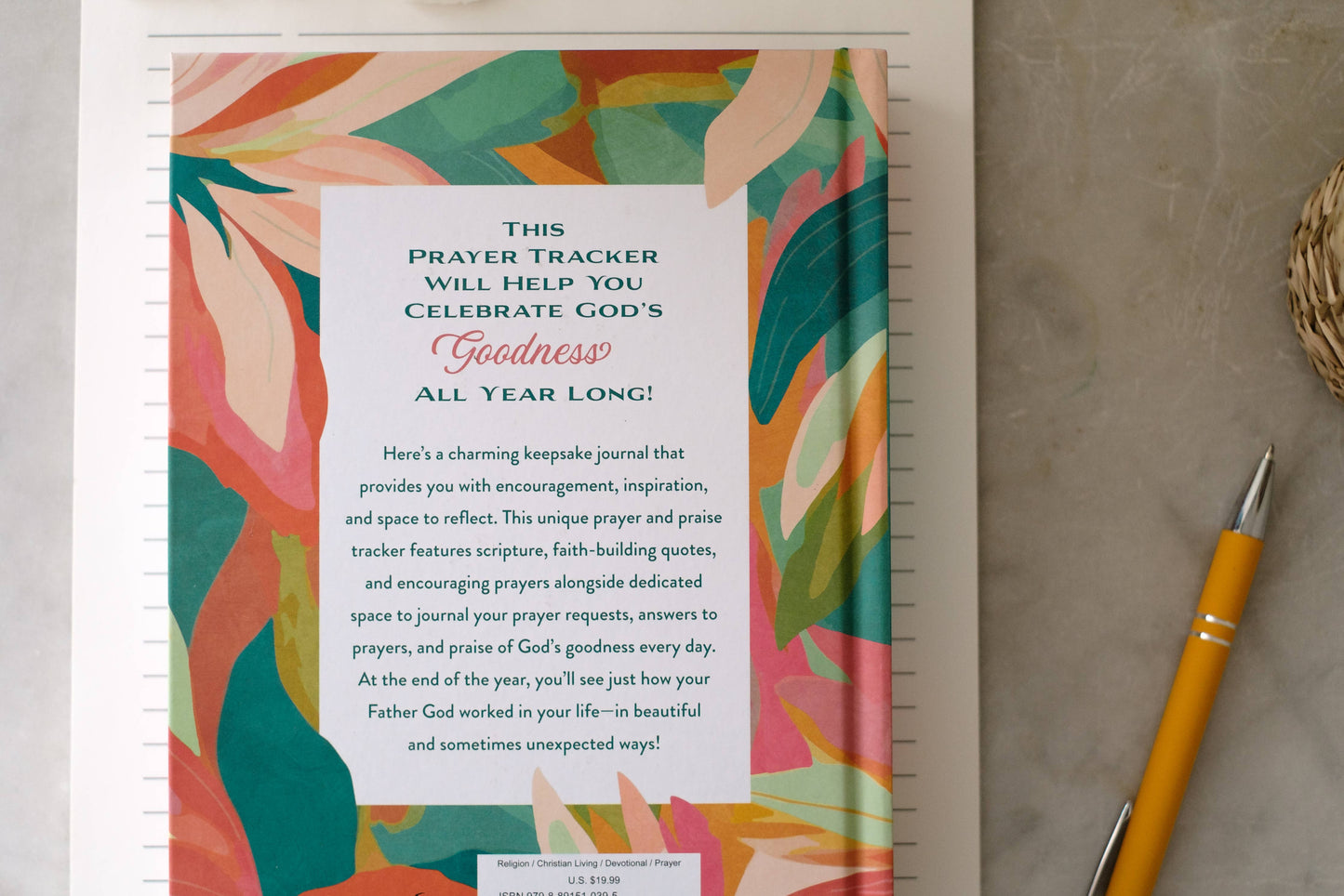 A Year of God's Goodness: A Prayer & Praise Tracker for Women