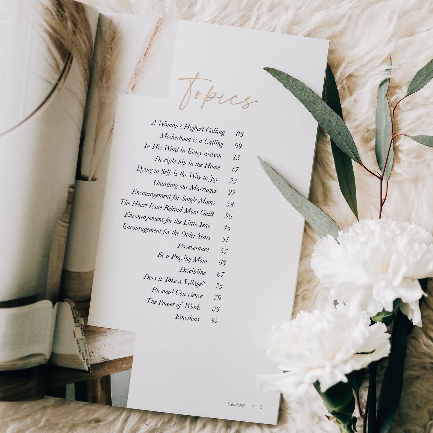 Gospel-Centered Motherhood 📖