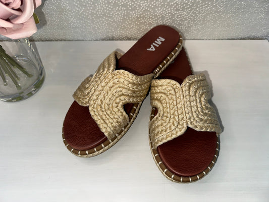 Sirah Woven Slide Sandal