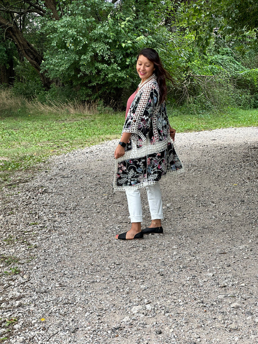 Timeless Romance Kimono - Black