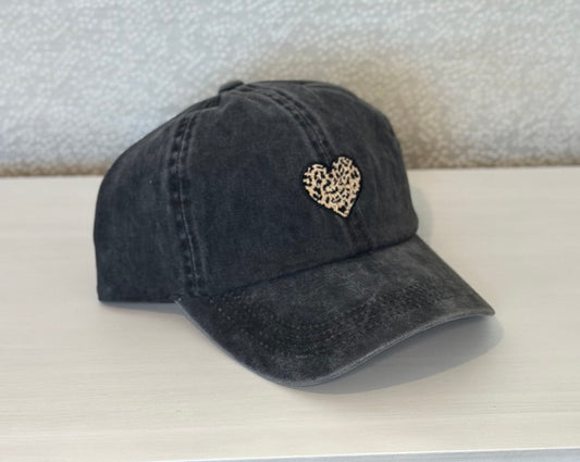 Leopard Heart Vintage Baseball Cap