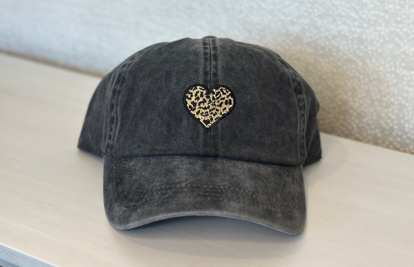 Leopard Heart Vintage Baseball Cap