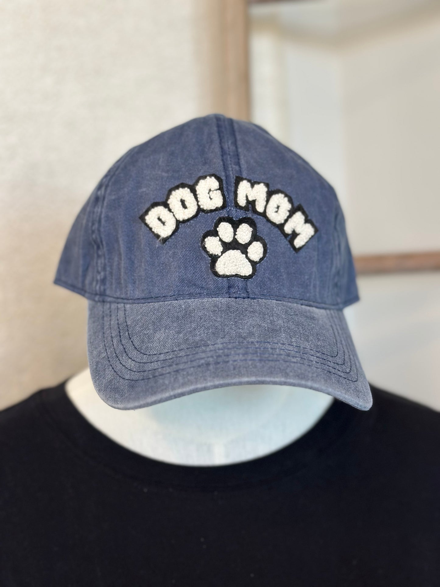 Dog Mom Vintage Baseball Cap