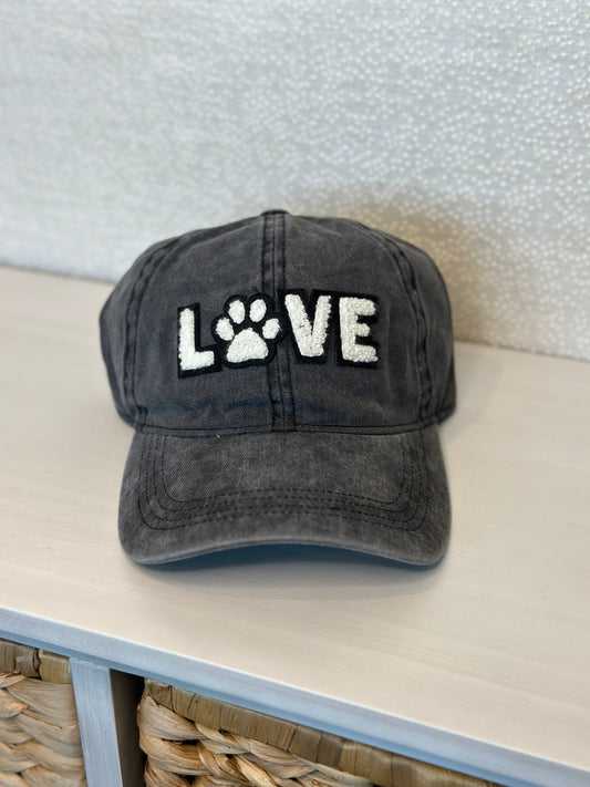 LOVE Paw Print Vintage Baseball Cap