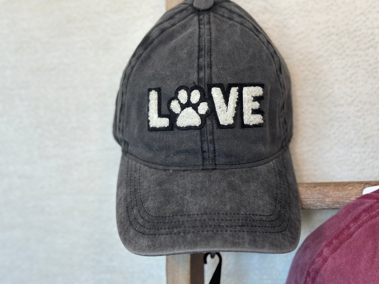 LOVE Paw Print Vintage Baseball Cap