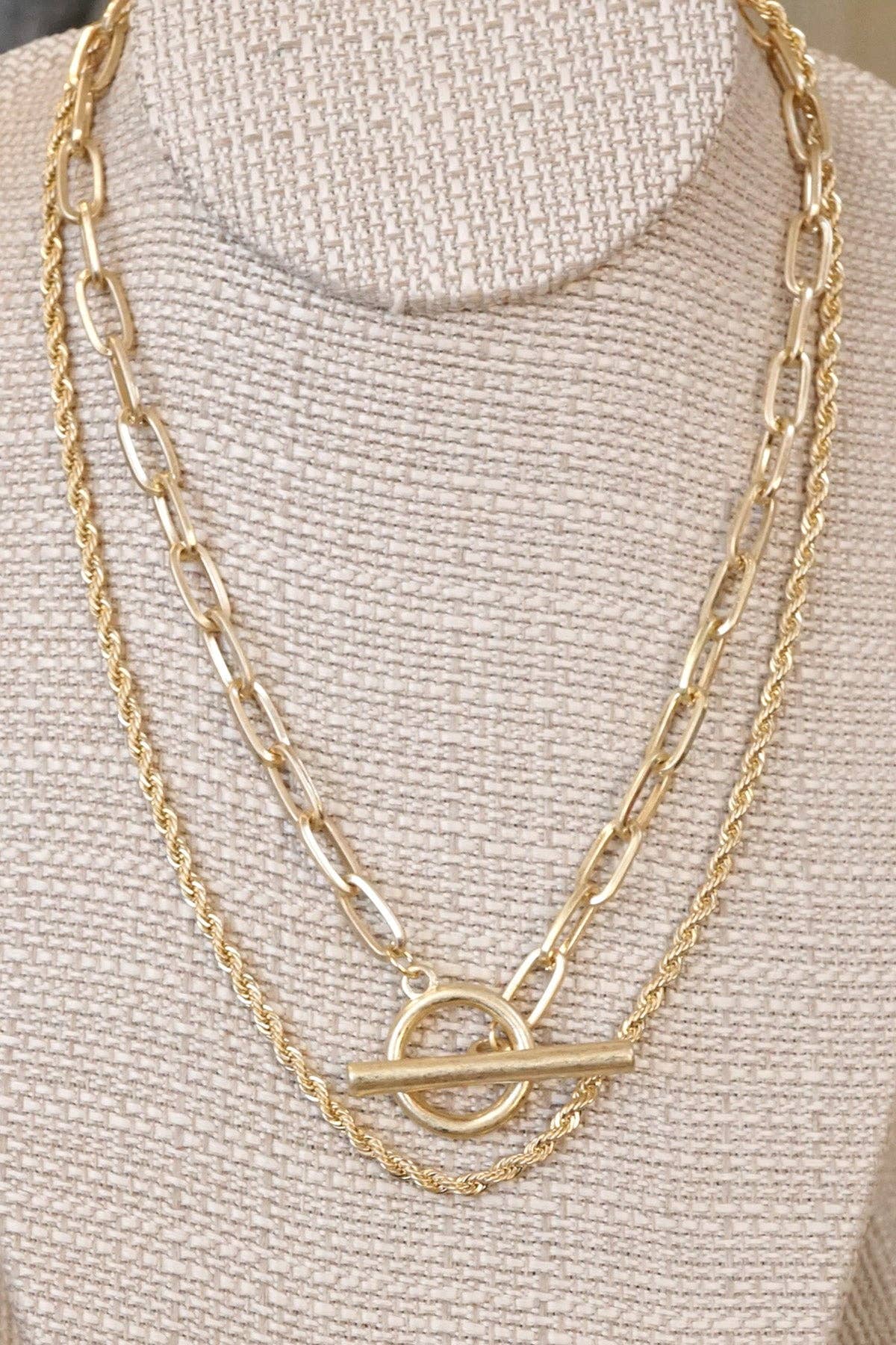 Front Toggle Closure Necklace Multi Layer Chain